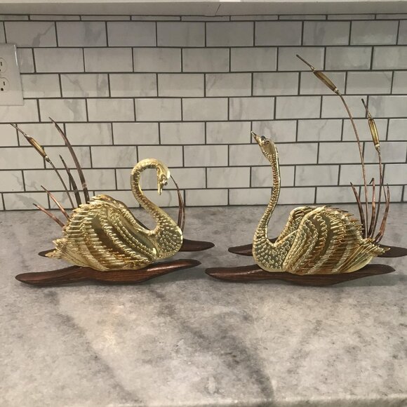 Vintage Swan Wall Art Pair MCM Tin Wood Reed Cattail Lake Decor Mid Century - Picture 3 of 16